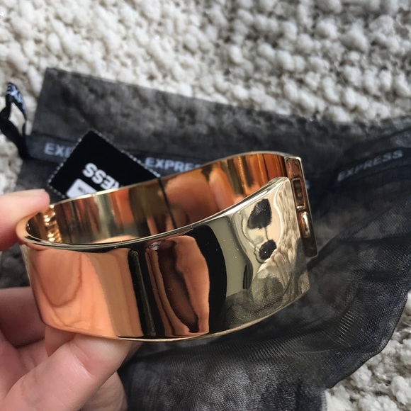 Wavy Hinged Bangle - Picture 5 of 5